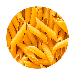 Pâtes en forme de tubes jaunes